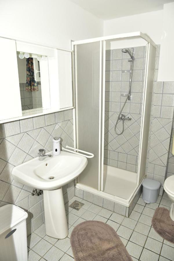 Apartment Blumen Oase Mikulic Malinska Exterior foto